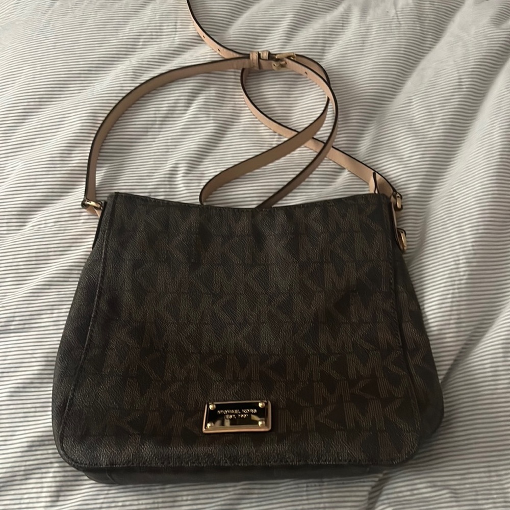 Michael Kors signature crossbody/shoulder bag